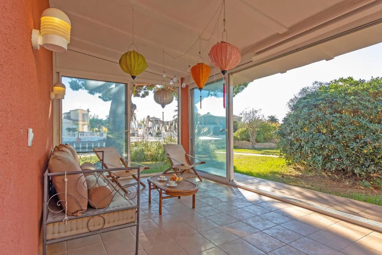Apart-Rent Villa Ter 0010 Эмпуриабрава